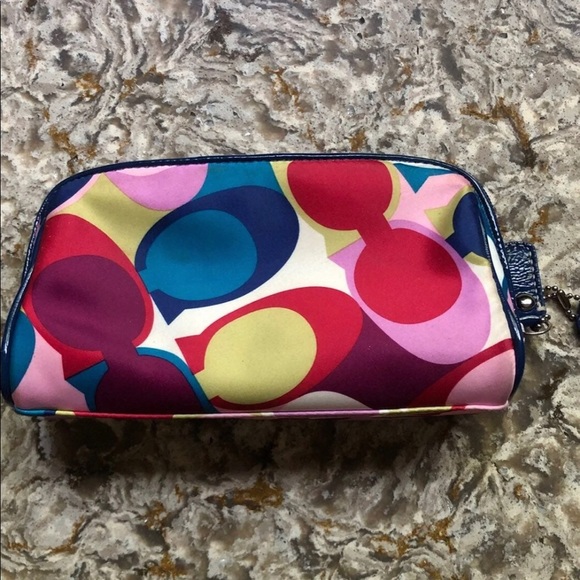 COACH cosmetic bag - Picture 2 of 7